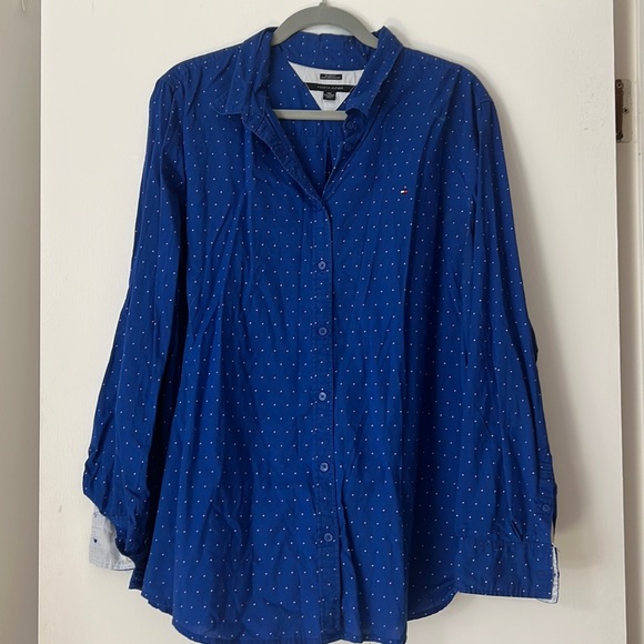 Blue with white polkadot, relaxed, fit Tommy Hilfiger button up shirt - Picture 1 of 3